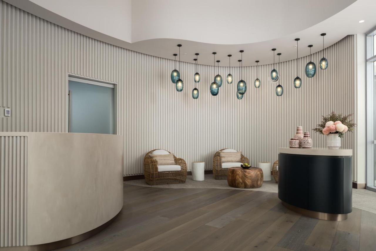 Crystalbrook Riley Hotel Cairns Bagian luar foto The Spa at The Ivy Collection